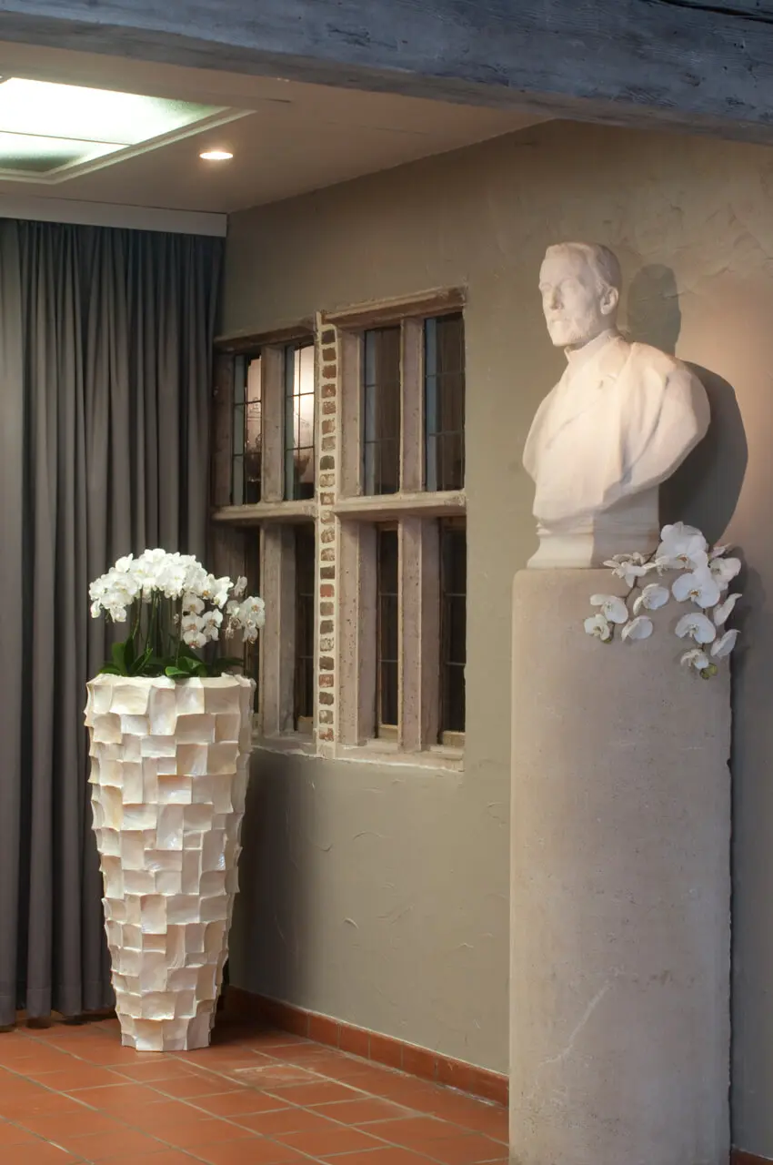 Zuilen met decoratie