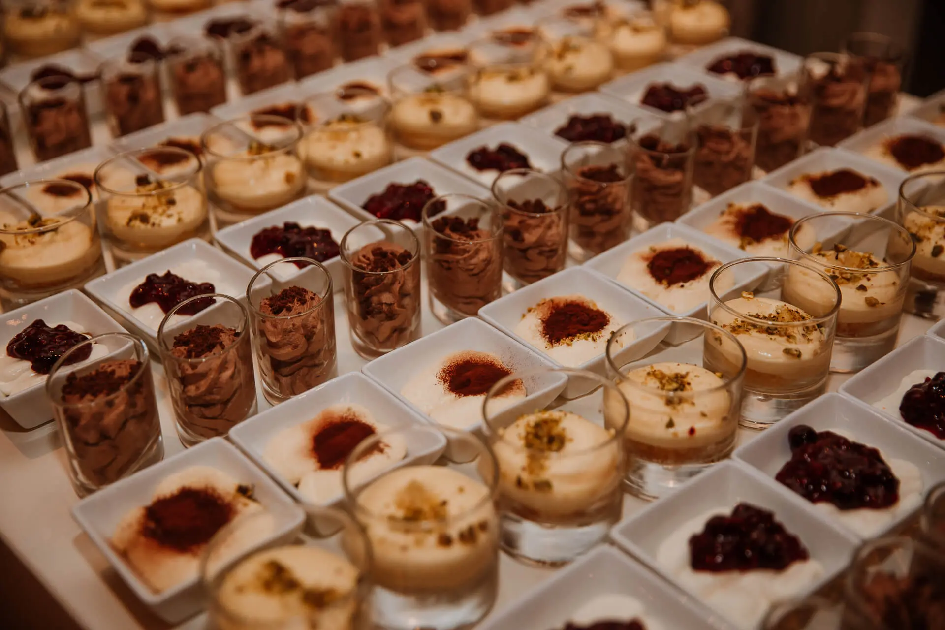 Dessertbuffet met glaasjes