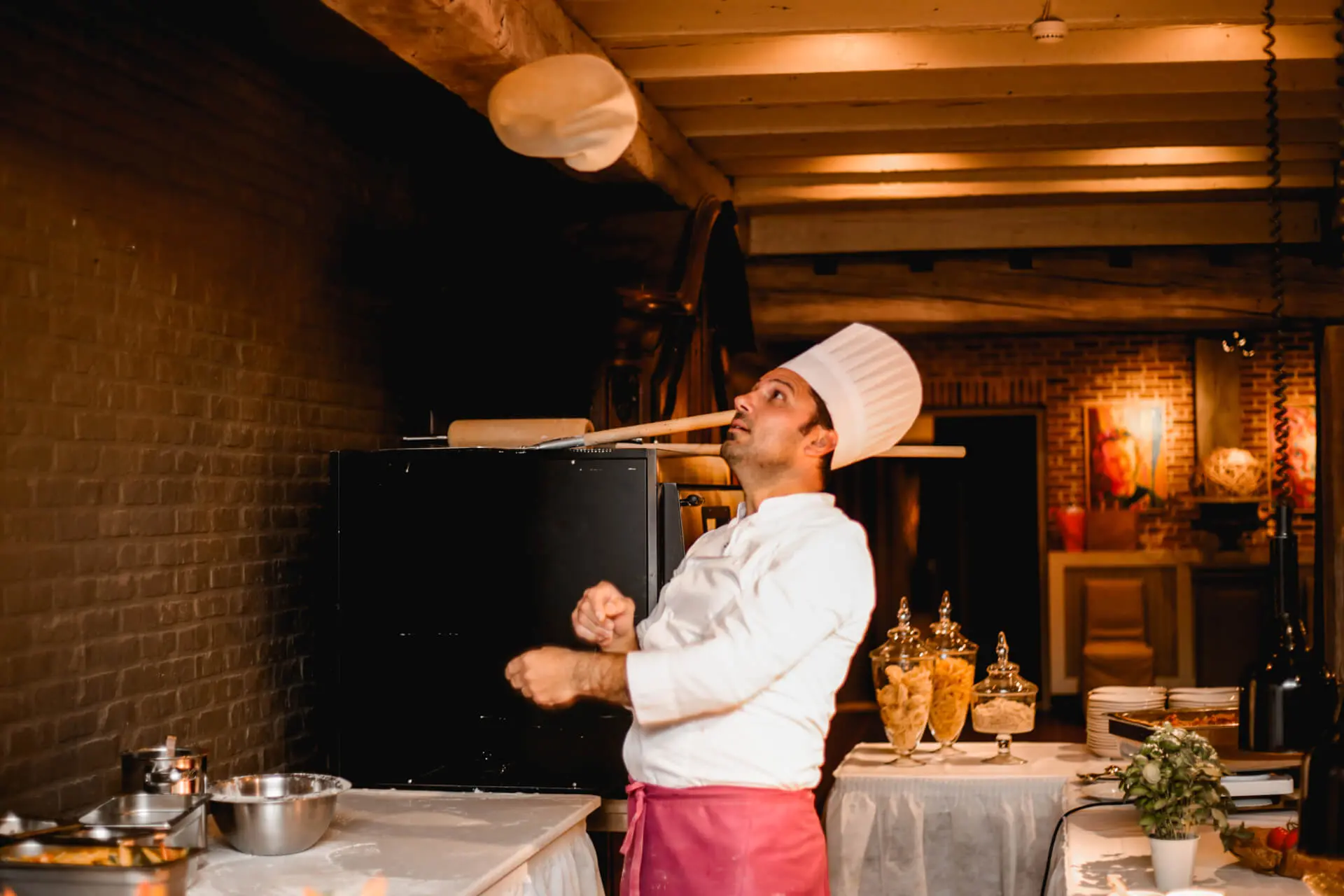 Verse pizza's gebakken bij Alta Ripa