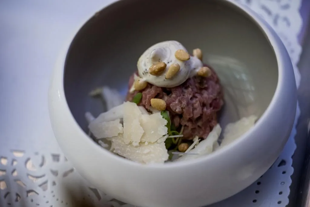 Walking dinner gerechtje met rundstartaar